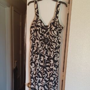 Enfocus Studio Black and Cream Swirl Midi Dress